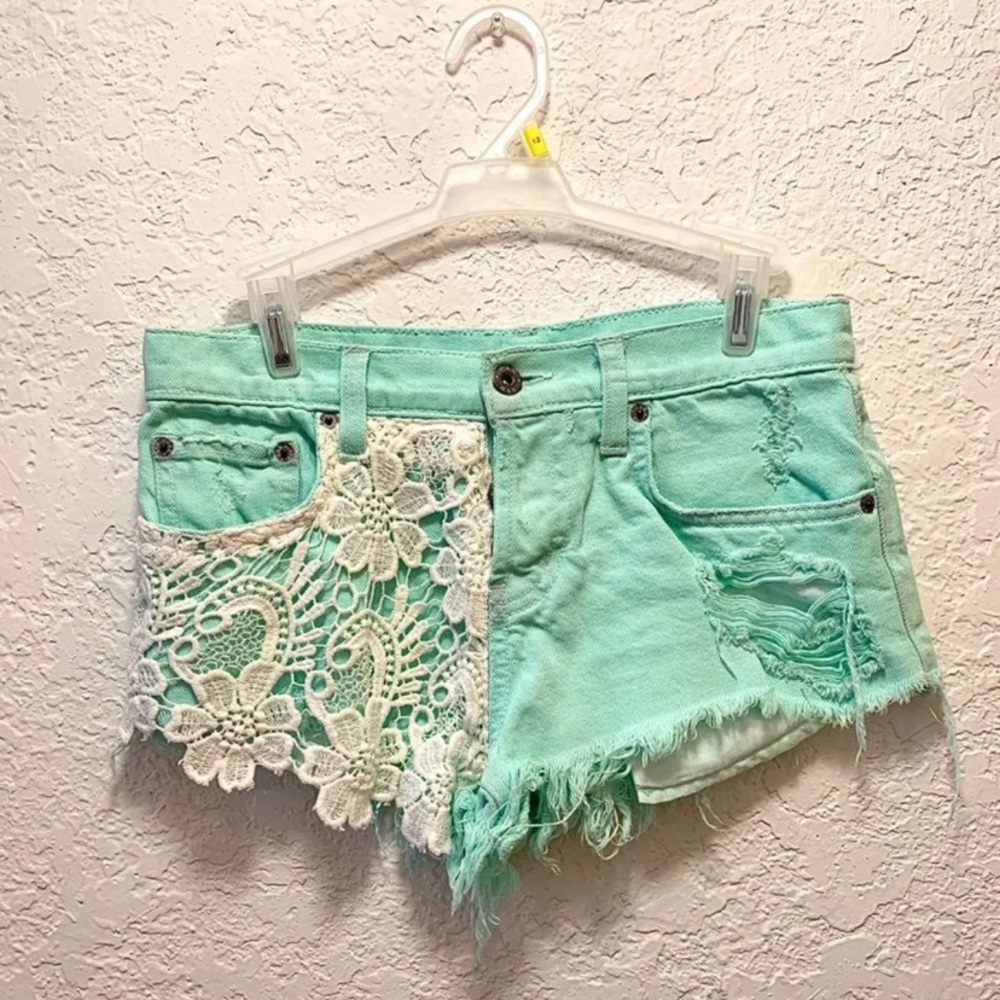 LF Shorts